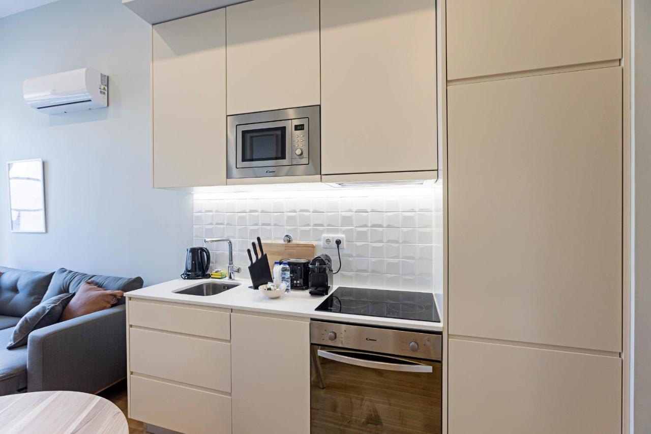 31 Janeiro 157 - Stylish 1Br W/ Ac & Balcony By Lovelystay ปอร์โต ภายนอก รูปภาพ