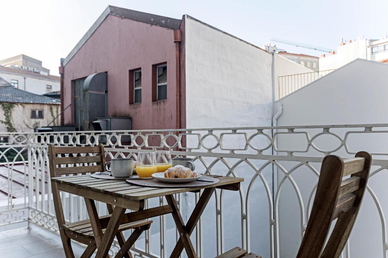 31 Janeiro 157 - Stylish 1Br W/ Ac & Balcony By Lovelystay ปอร์โต ภายนอก รูปภาพ